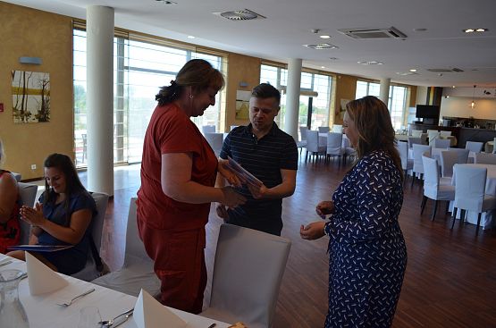 Grafika 4: Wyniki i wręczenie nagród